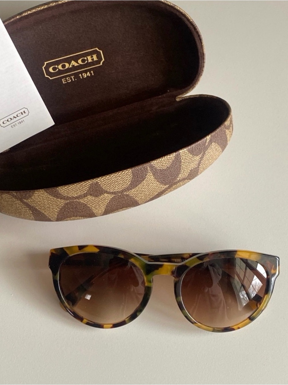 Coach Women's Tortoiseshell Sunglasses - Brown Gradient Lenses